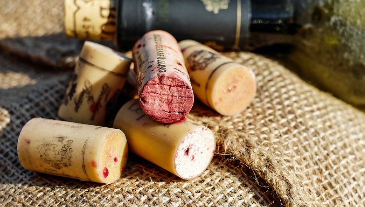 Bouteille avec bouchon 