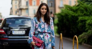 Comment porter le sleepwear à la ville ? Découvrez nos conseils mode pour un look chic et décontracté