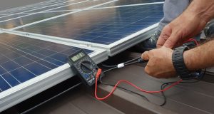 Garantie décennale : explications et devis pour la pose de panneaux photovoltaïques