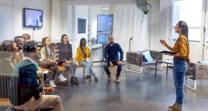 La formation sur les préjugés inconscients : comment renforcer la sécurité au sein de votre équipe et garantir une meilleure cohésion ?