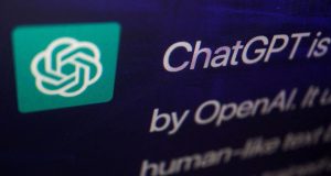 On a demandé à ChatGPT : Comment les villes intelligentes peuvent-elles aider à résoudre les problèmes environnementaux ? Découvrez notre enquête exclusive auprès d'un expert en IA !