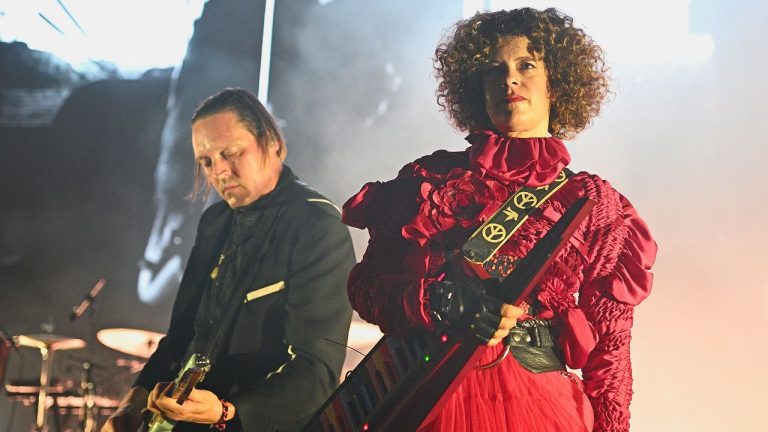 Win Butler et Régine Chassagne, séparation du couple emblématique d’Arcade Fire, impact sur la scène musicale mondiale