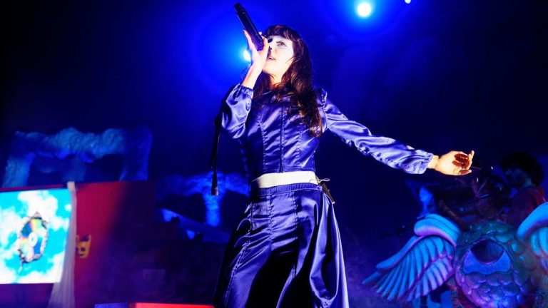 Écoutez les nouvelles chansons de Magdalena Bay : « Unoriginal » et « Black-Eyed Susan Climb » qui enflamment les charts.