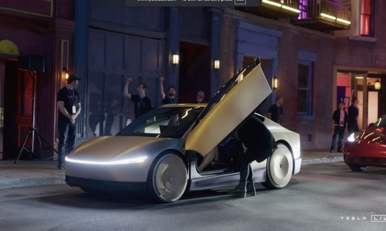 Elon Musk résout le mystère du volant du Tesla Cybercab : ce que vous devez savoir