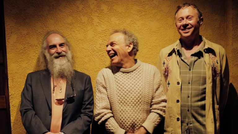 Dirty Three revient sur scène : premiers concerts en Amérique du Nord depuis 2012 avec un son inoubliable