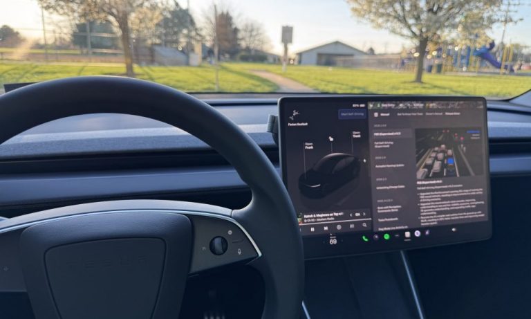 Tesla FSD : votre maison et votre quartier mieux connus que les cartes traditionnelles