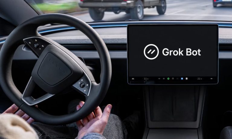 SpaceXSI a récemment lancé "The X Subscription", une offre combinant Grok, Cursor et X Premium en un seul plan. (techcrunch.com) Cette initiative vise à simplifier l’accès aux outils d’intelligence artificielle et aux fonctionnalités avancées de X.
Les cinq niveaux de l’abonnement sont :
Gratuit : Accès limité à Grok et à des fonctionnalités de base sur X.
Plus : À 8 $ par mois (environ 7,50 €), incluant un usage de base de Grok et des avantages X Premium.
Premium : À 30 $ par mois (environ 28 €), offrant quatre fois plus d’utilisation que le plan Plus, ainsi que des fonctionnalités avancées.
Super : À 100 $ par mois (environ 93 €), avec quinze fois plus d’utilisation que le plan Plus et un accès prioritaire aux modèles.
Ultra : À 200 $ par mois (environ 186 €), offrant cinquante fois plus d’utilisation que le plan Plus et un accès anticipé aux nouveaux produits et modèles.
Chaque plan payant partage un pool hebdomadaire d’utilisation des modèles Grok entre Grok et Cursor, permettant aux utilisateurs de gérer efficacement leurs ressources. (docs.x.ai)
Cette consolidation vise à attirer davantage d’abonnés en offrant une solution complète pour les besoins en intelligence artificielle et en réseaux sociaux.